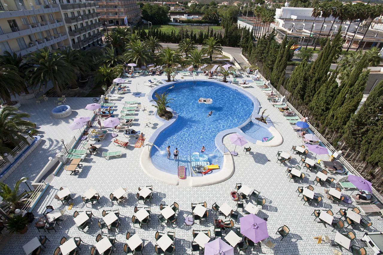 Bj Bei Juan Hostal S'Illot  Exteriör bild