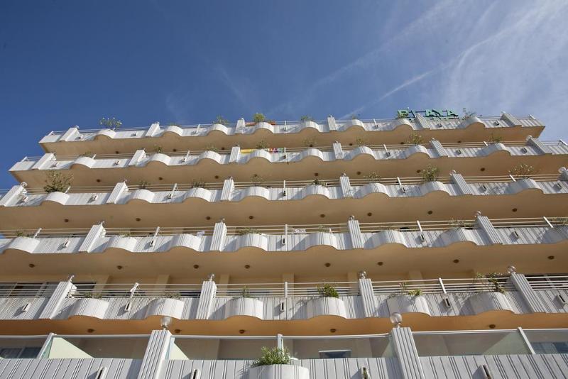 Bj Bei Juan Hostal S'Illot  Exteriör bild