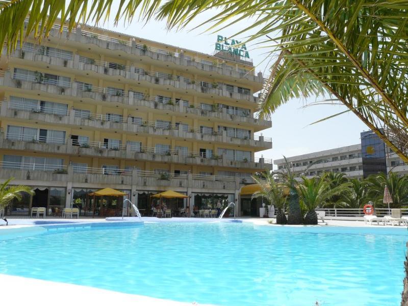 Bj Bei Juan Hostal S'Illot  Exteriör bild